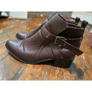 MIA Nahira Burgundy Ankle Boots BOOTIES - Size 8.5